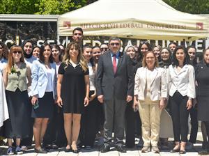 2025-2026 Eğitim-Öğretim Yılı Sosyal Hizmet Bölümü Öğrencileri Proje Poster Sunum Sergisi Rektö ...